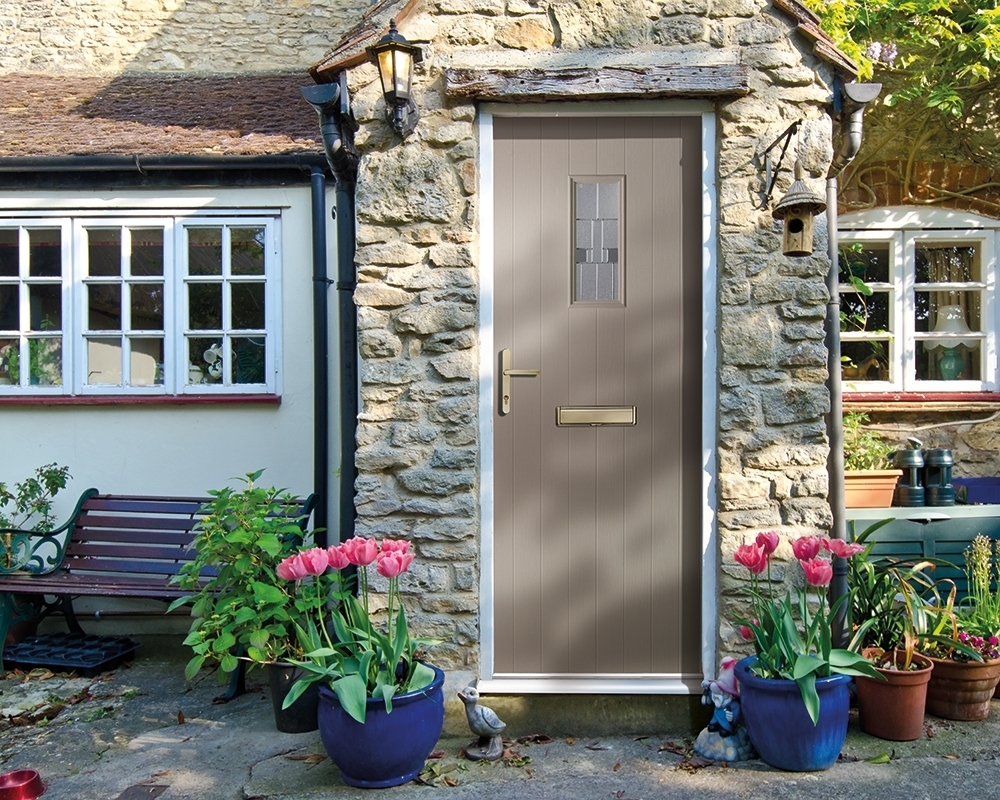 NEW MERIDIAN DOORS LAUNCH IN LEEKES