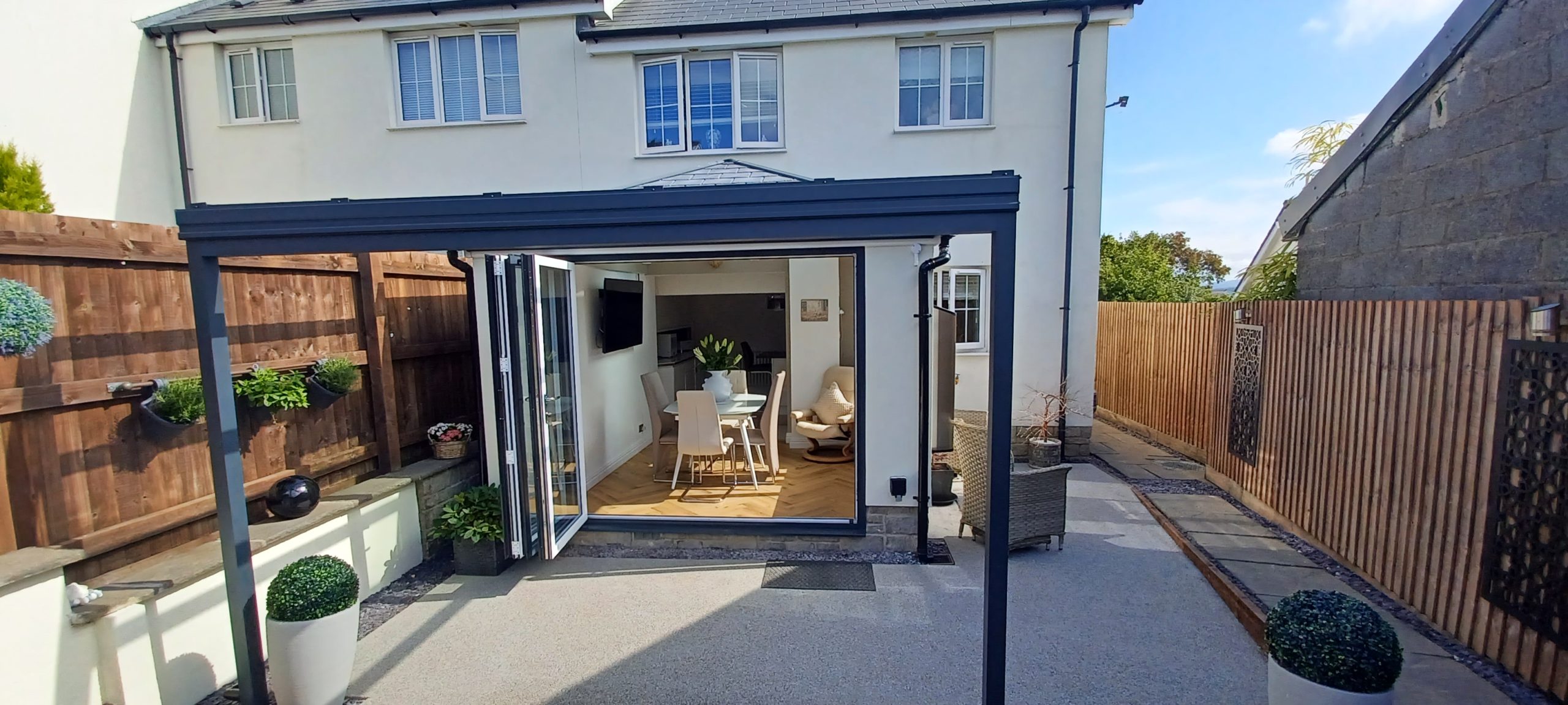 https://www.leekeswindows.co.uk/wp-content/uploads/2025/08/20250709_093145-scaled.jpg