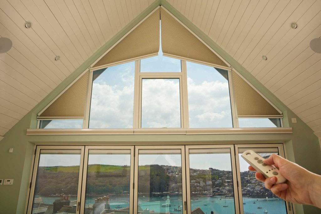 can you clean electric blinds