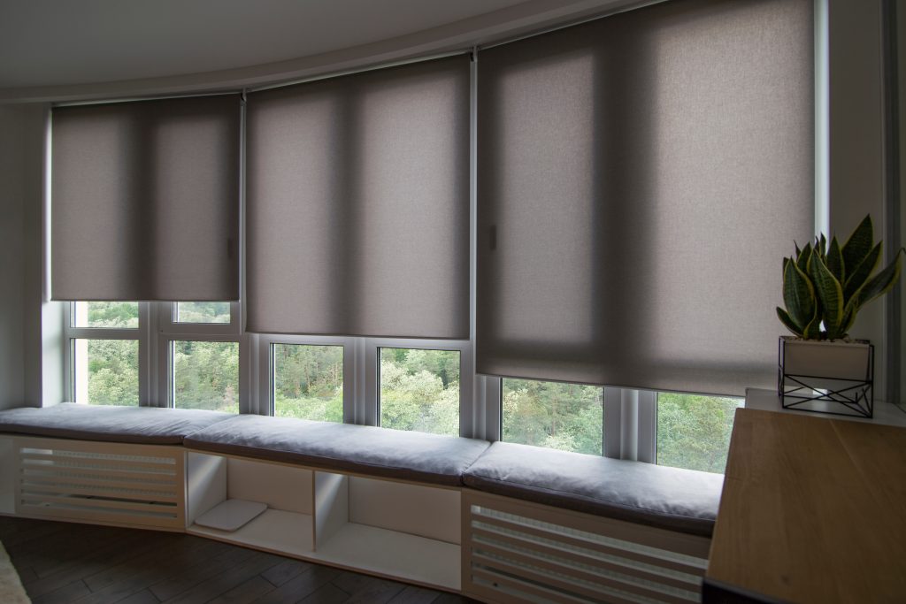 electric blinds maintenance