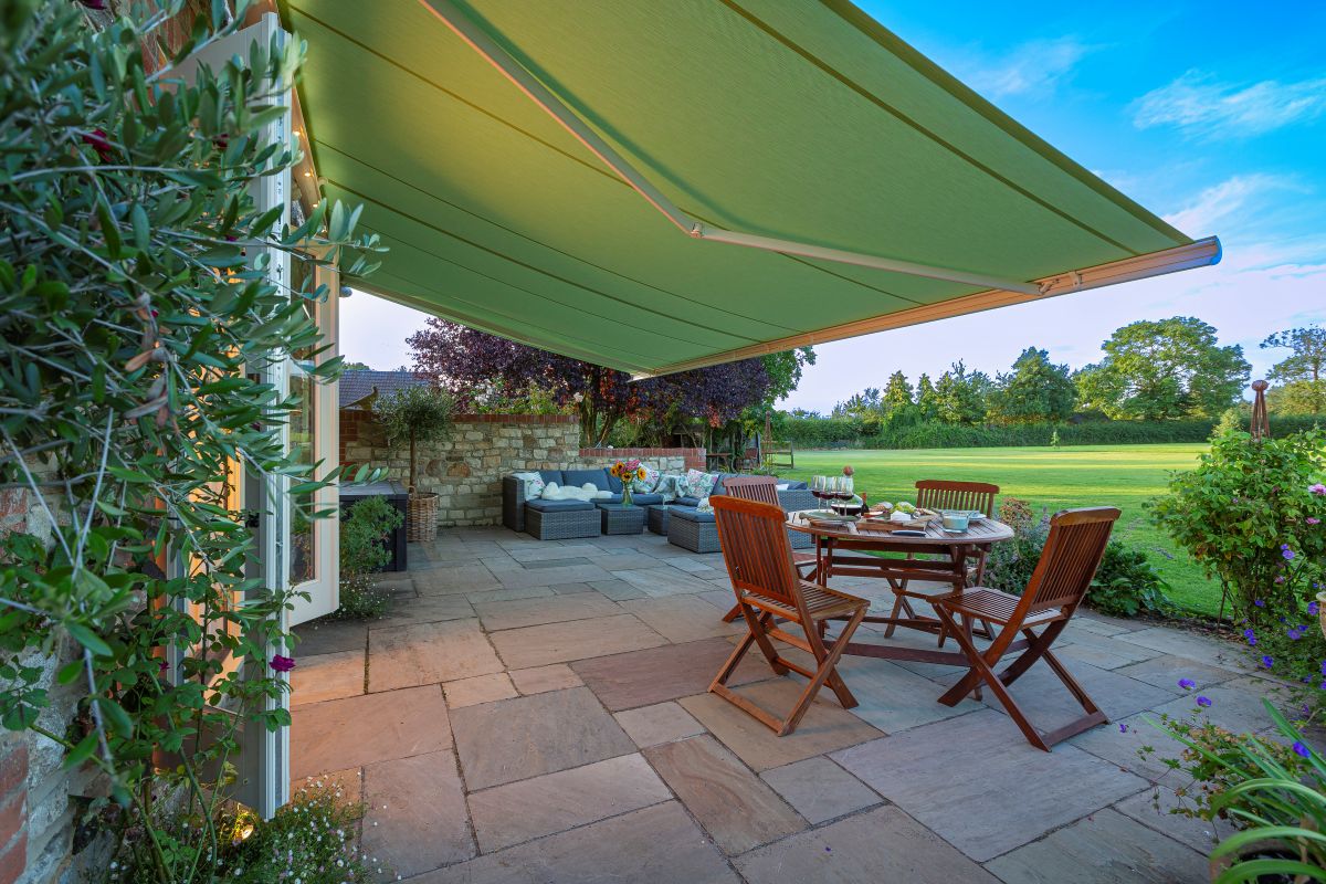 haus awnings prices